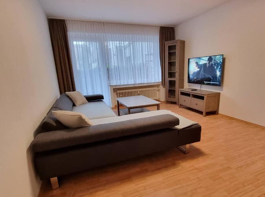 Viktoria'S Wohnung In Карст Экстерьер фото